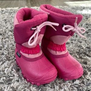 Tundra Kids Snow Boots Hot Pink - Size 8